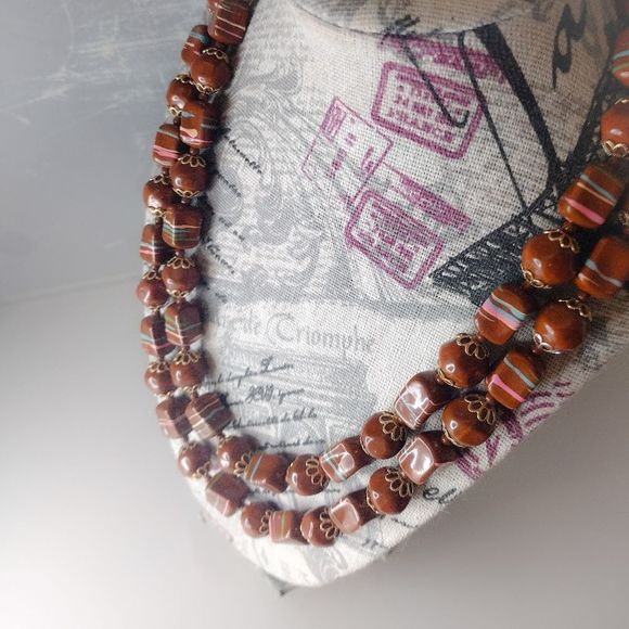 Vintage Mid-Century Chocolate Brown Candy Striped Double Strand Beaded Necklace - Picture 4 of 6